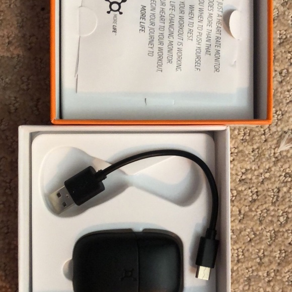 Orangetheory beak link heart rate monitor - Picture 2 of 3